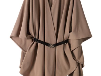 Ponchojacke von Filippa K, ca. 390 Euro