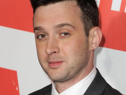 Frauenversteher "Finch" wird von Eddie Kaye Thomas verkörpert