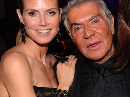 Zum Auftakt der New York Fashion Week fand am Mittwoch die jährliche amfAR Gala statt. Heidi Klum zeigte sich erstmals seit der Trennung von Seal in der Öffentlichkeit und feierte entspannt mit Modedesigner Roberto Cavalli. Und auch diese Superstars waren im Big Apple dabei!