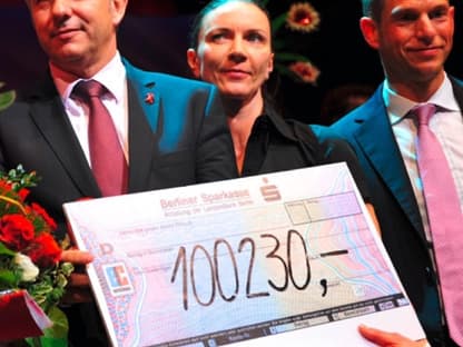 Über 10.000 Euro kamen 2009 für die Berliner Aids-Hilfe zusammen