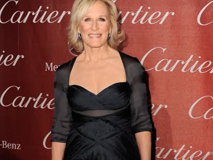 Wow, Glenn Close in eleganter Robe