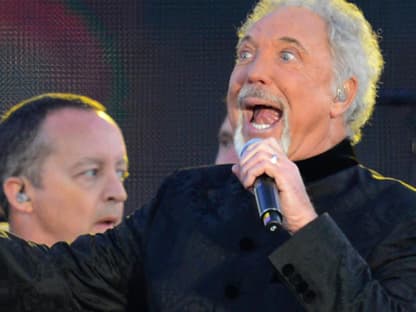 Rockröhre: Tom Jones