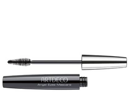 Um die Wimpern optimal zu betonen, zu trennen und die Augen optisch zu öffnen alles mit einer tiefschwarzen Mascara oben und unten tuschen. âAngel Eyes Mascara" von ARTDECO ca. 13 Euro