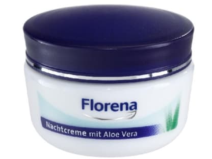 Nachtpflege, die auch als After-Sun-Maske verwendet werden kann "Nachtcreme mit Aloe Vera" von Florena, 50 ml ca. 4 Euro  