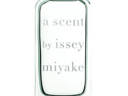 Zitronenverbena, Jasmin und Zedernholz: "A Scent by Issey Miyake" von Issey Miyake, EdT, 
50 ml ca. 63 Euro