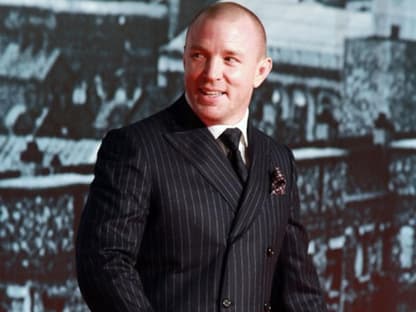 Guy Ritchie kam gut gelaunt zur Deutschlandpremiere nach Berlin