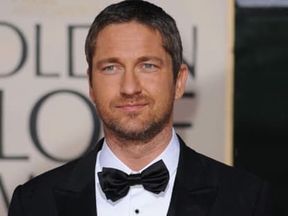 Gerard Butler im stilechten Smoking