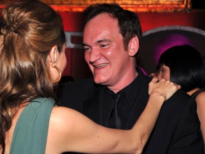 Zusammen mit ihrem Freund Quentin Tarantino genossen sie den Abend und gaben der Gerüchteküche um ein mögliches Beziehungsaus einen Dämpfer 