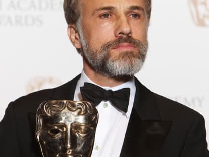 Am vergangenen Sonntag wurden im Londoner "The Royal Opera House" die BAFTA-Awards, die renommiertesten englischen Filmpreise verliehen. Alles was Rang und Namen hat, ließ sich bei der Preisvergabe blicken. So auch Christoph Waltz, der wieder einmal mit einer Trophäe ausgezeichnet wurde