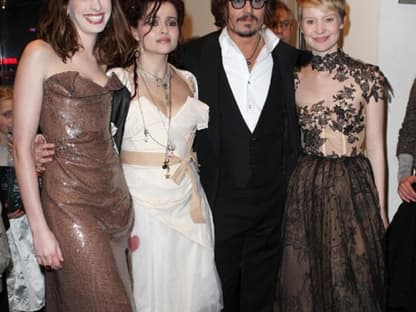 Die "Alice im Wunderland"-Crew: Anne Hathaway, Helena Bonham Carter, Johnny Depp und Mia Wasikowska