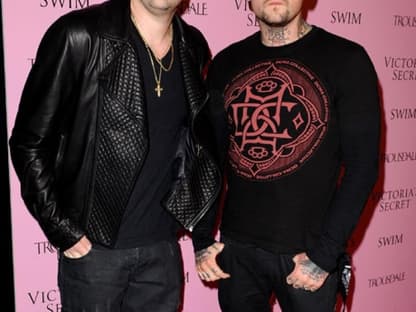 Auch diese beiden Herren ließen ihre Frauen zu Haus: Die Zwillinge Joel und Benji Madden