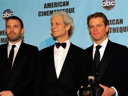 Ben Affleck mit Rick Nicita und Matt Damon