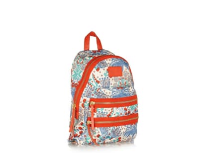 Alles im Gepäck: bunter Rucksack von Marc by Marc Jacobs, über <a title="http://www.net-a-porter.com/product/403930" href="http://www.net-a-porter.com/product/403930" target="_blank">net-a-porter.com</a>, ca. 195 Euro