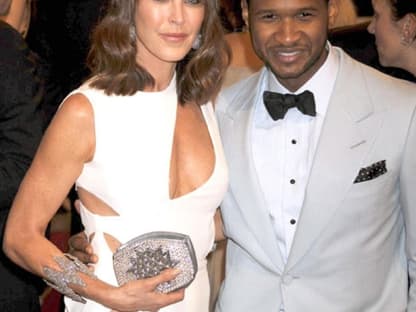 RnB-Star Usher mit Tamara Mellon, CEO von Jimmy Choo