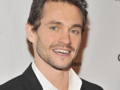 Lächelte schüchtern: Schnuckel Hugh Dancy