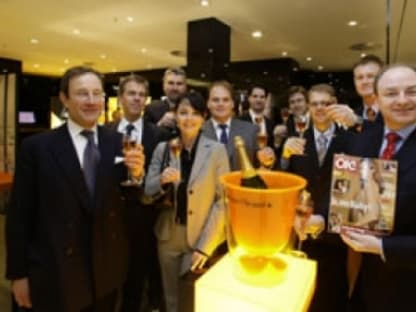 Get together in der Veuve Clicquot Champagner Boutique zum Launch von OK! Germany Online