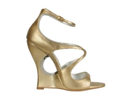 Goldmarie: High Heels von Casadei über forzieri.com, ca. 780 Euro