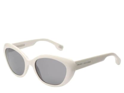 Weiße Sonnenbrille von Marc Jacobs, ca. 200 Euro