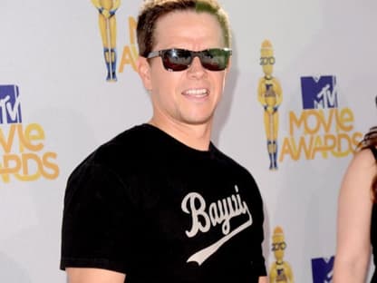 Schauspieler Mark Wahlberg hat mit seiner cooler Sonnenbrille den absoluten Durchblick