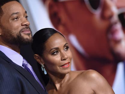 Will Smith und Jada Arm in Arm