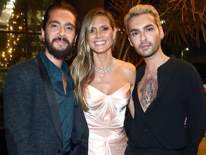 Heidi Klum posiert mit Tom und Bill Kaulitz