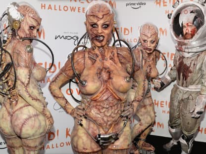 Heidi Klum als Zombie-Alien an Halloween 2019