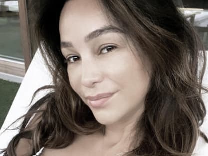 Verona Pooth macht ein Selfie