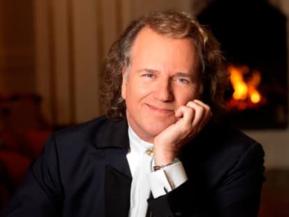 André Rieu (2020) lächelt in die Kamera