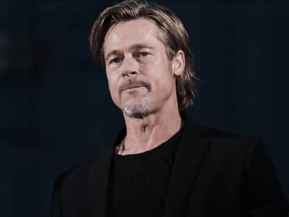 Brad Pitt presst seine Lippen zusammen