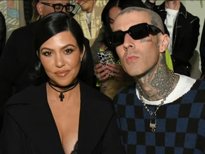 Kourtnes Kardashian und Travis Barker