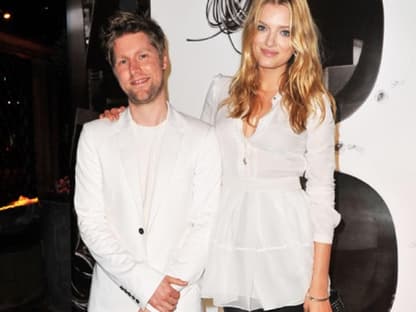 Christopher Bailey mit Lily Donaldson, dem neue Gesicht von Burberry