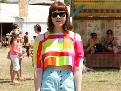 In England geht es vor allem um eins: Wer trägt das schrillste und coolste Outfit? Kate Nash kommt mit Sicherheit unter die Top 5