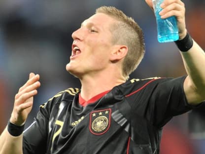 Schwarz-Rot-Geil! Bastian Schweinsteiger überzeugte im Spiel gegen Argentinien