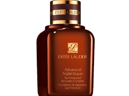 Repariert über Nacht "Advanced Night Repair Synchronized Recovery Complex" von Estée Lauder, 30 ml 
ca. 63 Euro