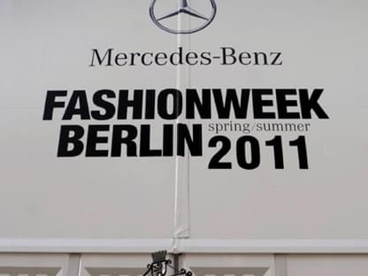 Ort des Geschehens: Im Zelt der Berliner Fashion Week werden die Kollektionen der Designer präsentiert