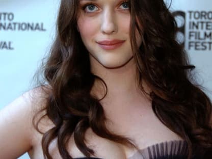 Kat Dennings (22)