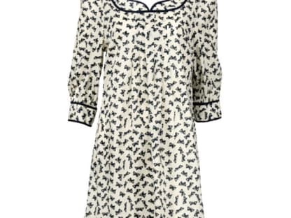 Kleid mit Schmetterlings-Print  von Edith & Ella, ca. 125 Euro 