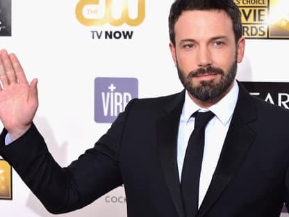 "Servus!", Hollywood-Star Ben Affleck kam zwar ohne seine Frau Jennifer Garner, brachte dafür aber einen Award mit nach Hause. Er gewann in der Kategorie "Bester Regisseur" für den Polit-Thriller "Argo". Außerdem wurde der Streifen zum "Besten Film" gekürt