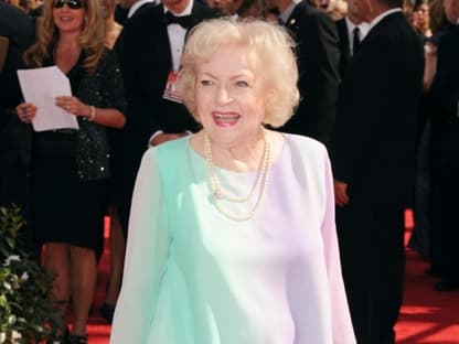 Hat schon aller Hand Erfahrung mit den Emmys: "Golden Girl" Betty White 