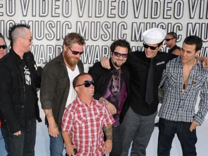 Sechs Jungs, die eine Menge Spaß haben: Der Cast von Jackass 3D