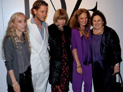 Die Fab Five der Fashionwelt: Franca Sozzani, Lapo Elkann, Anna Wintour, Diane von Fürstenberg, und Suzy Menkes