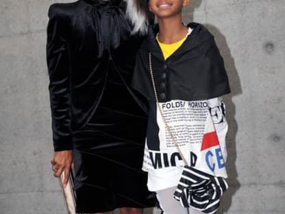 Jada Pinkett Smith und Töchterchen Willow besuchten auch gemeinsam die Show von Emporio Armani