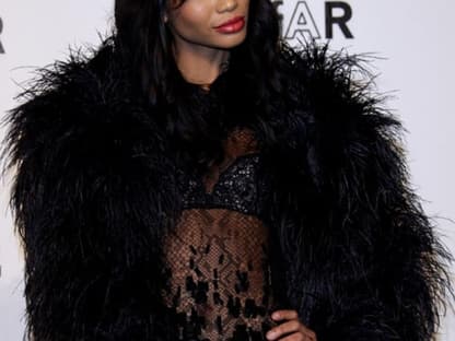 Chanel Iman entschied sich für einen kuscheligen Pelz