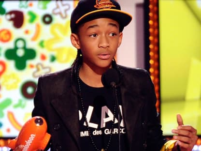 Da können die Eltern stolz sein: Nicht nur Willow Smith überzeugte mit ihrem Liveauftritt. Ihr Bruder Jaden durfte den Award für den beliebtesten Kinofilm ("Karate Kid") mit nach Hause nehmen