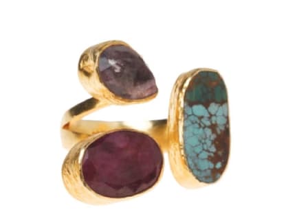 Ring mit Schmucksteinen von Aamaya by Priyanka, ca. 190 Euro