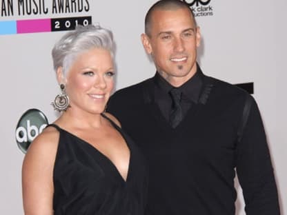 So glücklich und bald zu dritt: Pink und Carey Hart