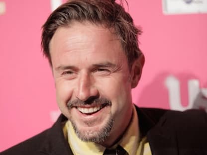 Ob David Arquette wirklich gut lachen hat? Immerhin steckt der Schauspieler gerade mitten in der Scheidung von Noch-Ehefrau Courteney Cox