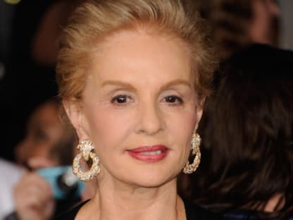 Designerin Carolina Herrera outete sich als großer "Twilight"-Fan. Außerdem schneiderte sie das Brautkleid von "Bella" - die im neuen Film "Edward" heiratet