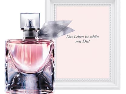 "Das Leben ist schön" - La Vie est belle! Der Duft von LancÃ´me hat nicht nur einen´ einzigartigen Duftcharakter, sondern ist auch eine wunderschöne Liebeserklärung. 30 ml ab 49,99 Euro. Bei Müller, in Privatparfümerien und an den Countern gibt es das Valentinstagsspecial mit niedlichem Bilderrahmen