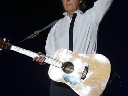 ... sowie Paul McCartney